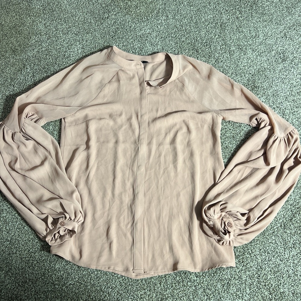 Express Women's XS Blush Pink Balloon Sleeve Blouse Hidden Button‎ Front